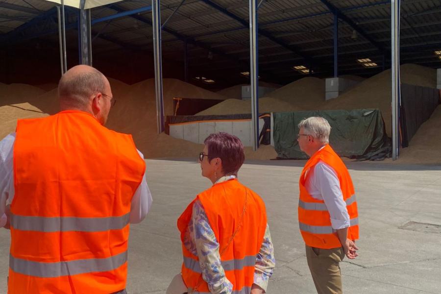 Visite de la l'usine avec la Préfète de la Creuse